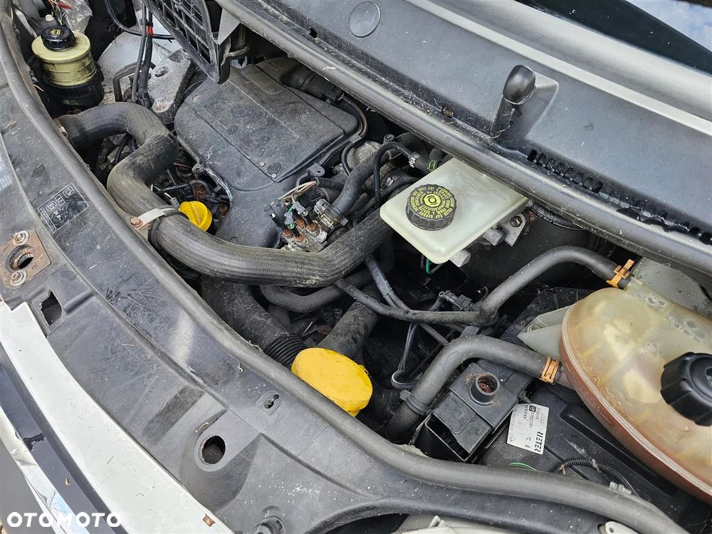 Opel Vivaro - 7