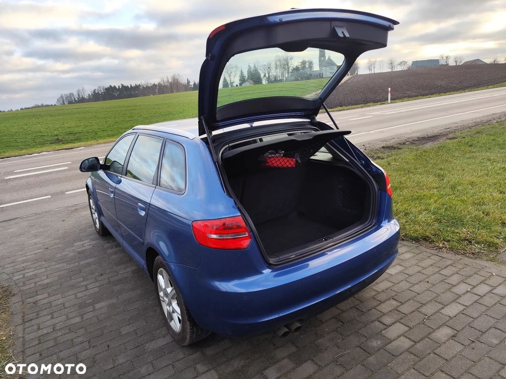 Audi A3 Sportback 2.0 TDI Ambition - 25