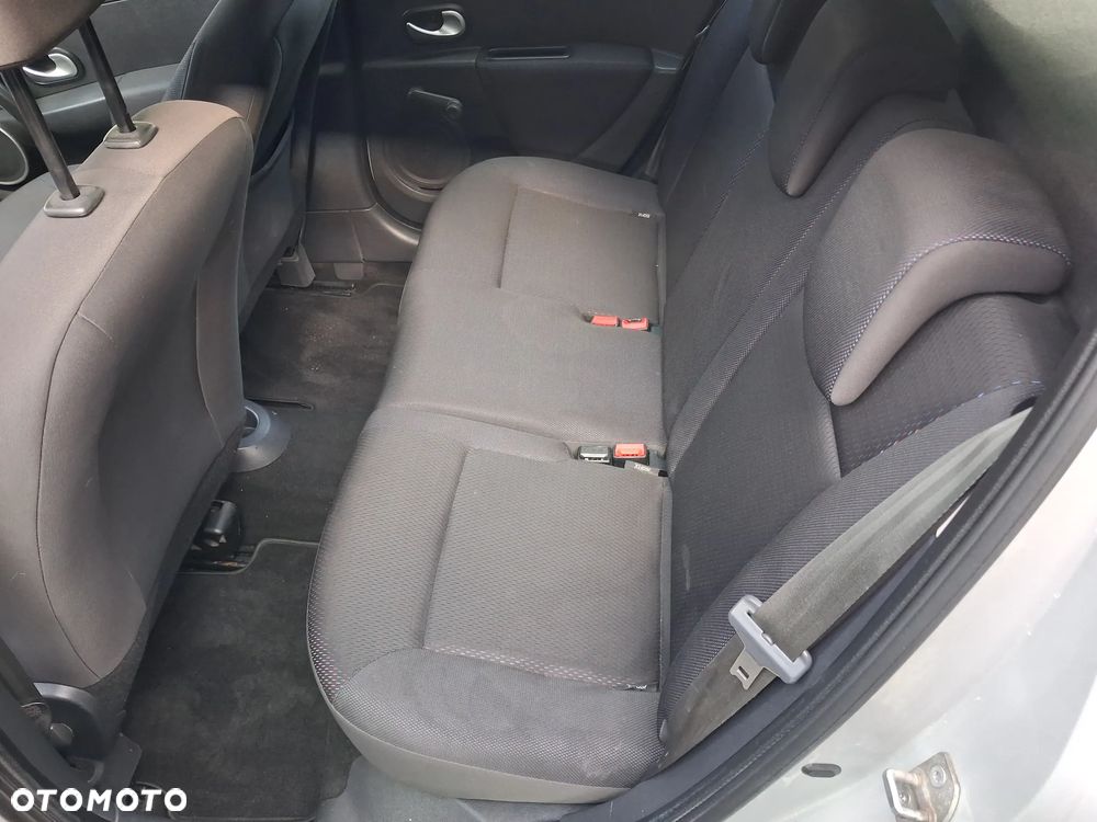 Renault Clio 1.2 16V TCE Dynamique - 17
