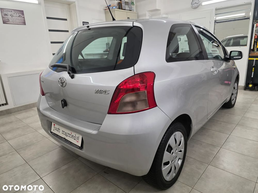 Toyota Yaris - 3