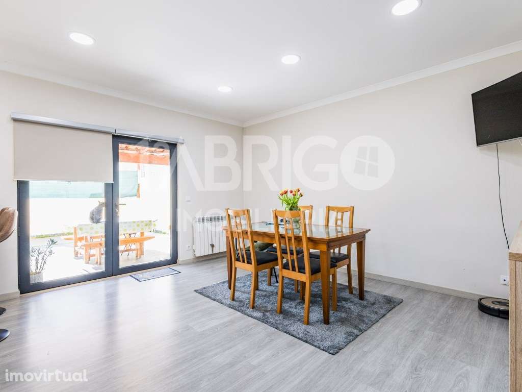 Moradia T3 Remodelada, Embra, Marinha Grande - Grande imagem: 4/36