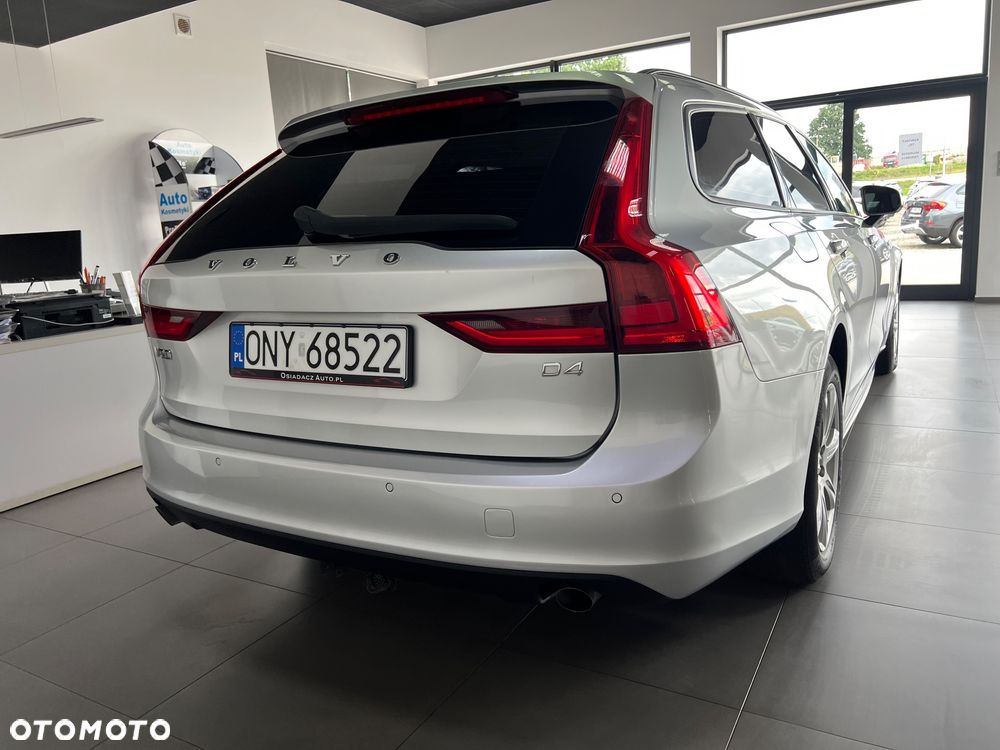 Volvo V90 - 5