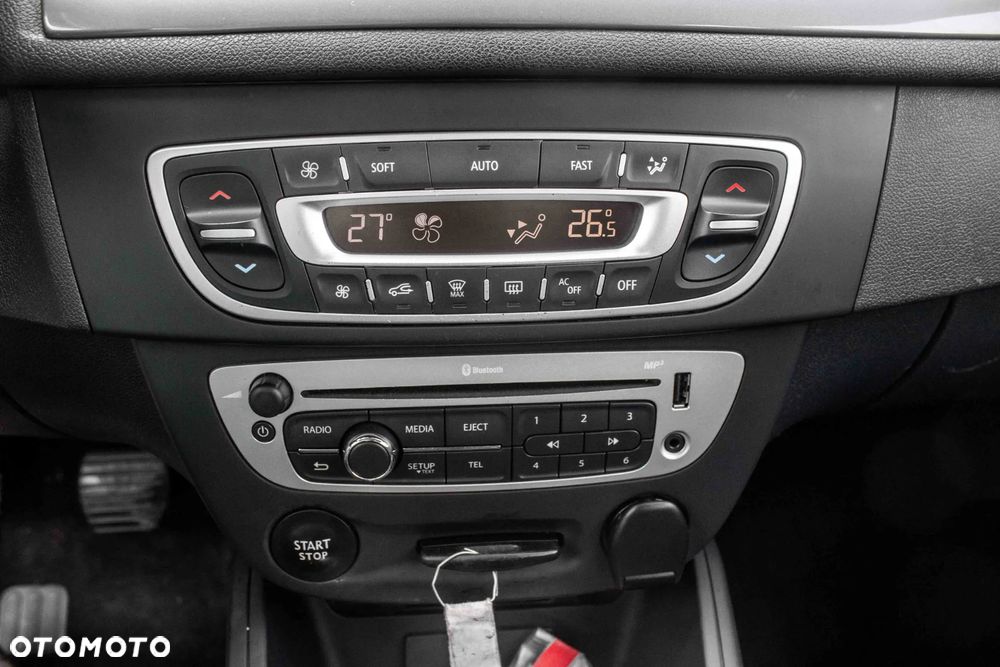 Renault Megane dCi 95 FAP Paris Business - 15