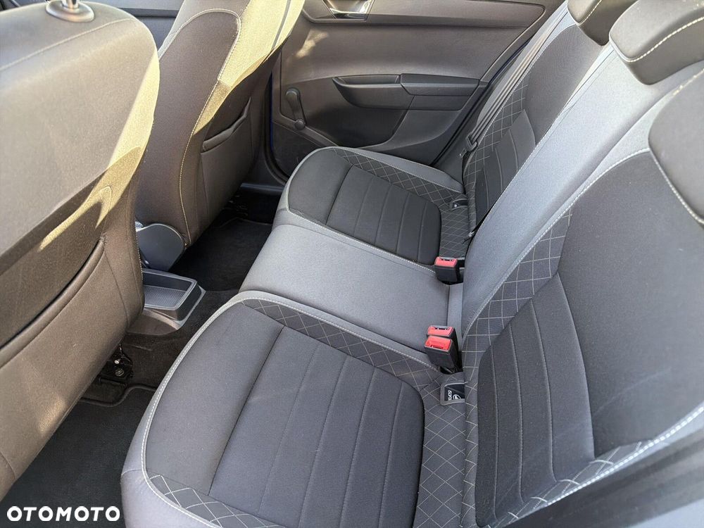 Skoda Fabia 1.0 TSI Ambition - 33