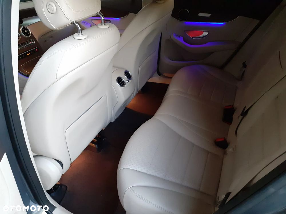 Mercedes-Benz GLC 200 4-Matic - 20