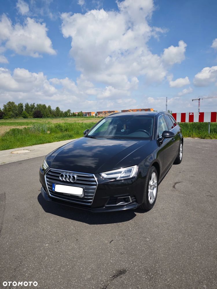 Audi A4 Avant - 1