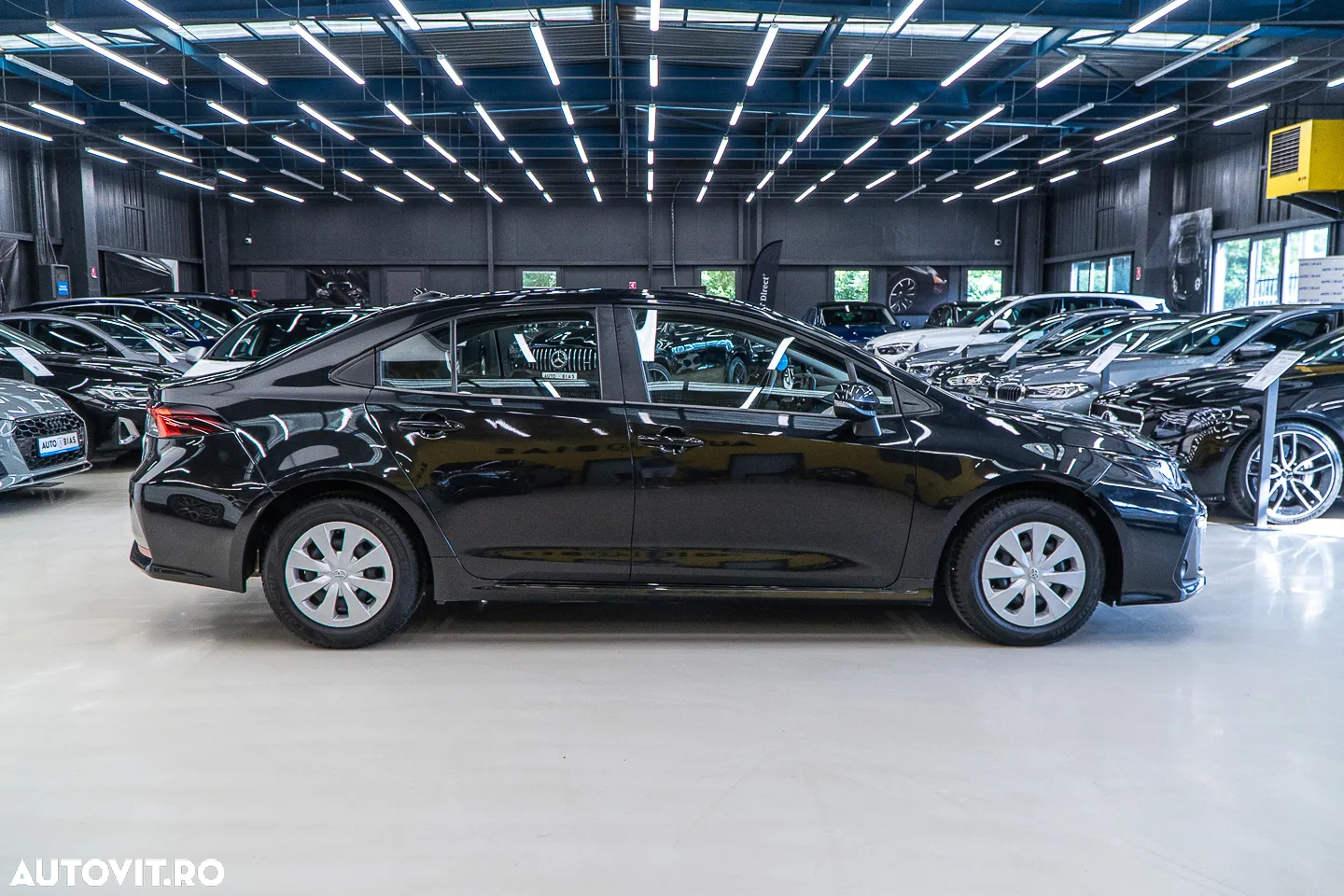 Toyota Corolla Sedan 1.6 Business - 19