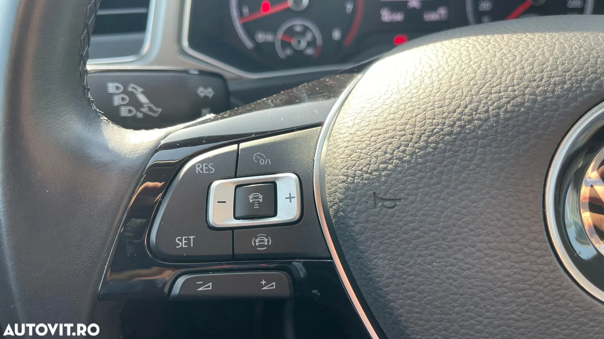 Volkswagen T-ROC 1.5 TSI DSG Design - 19