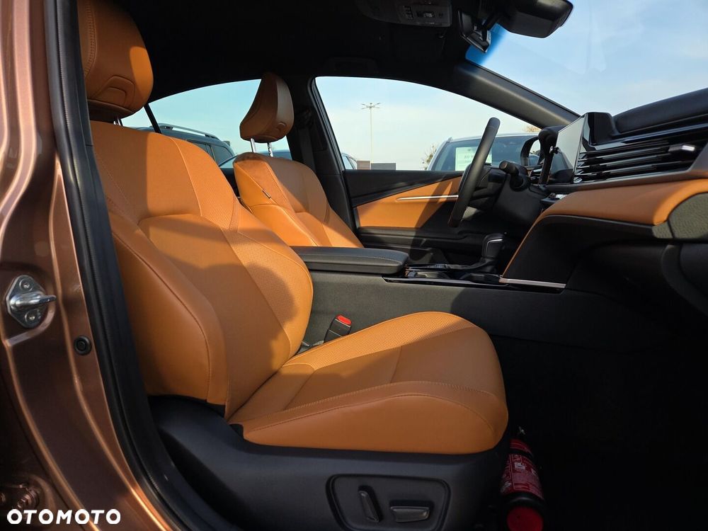 Toyota Camry 2.5 Hybrid Dynamic Force Prestige e-CVT - 17