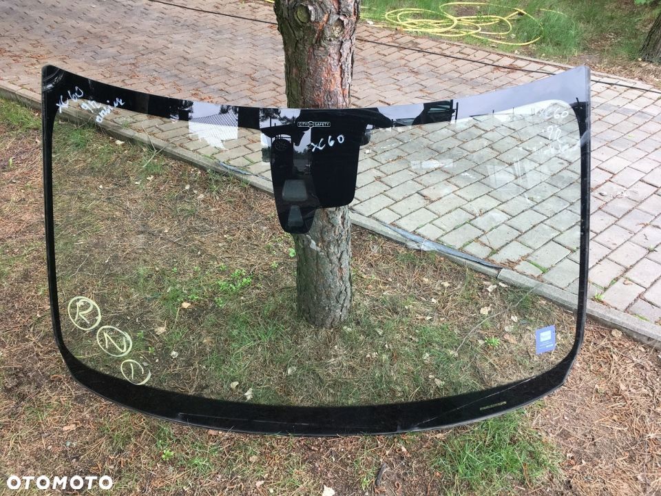 szyba przod front volvo xc60 oryginal 09r city saf - 1