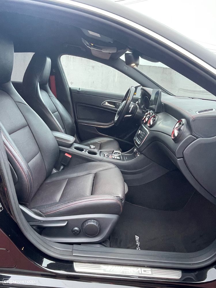 Mercedes-Benz CLA 45 AMG 4Matic Shooting Brake Speedshift 7G-DCT Night Edition - 10