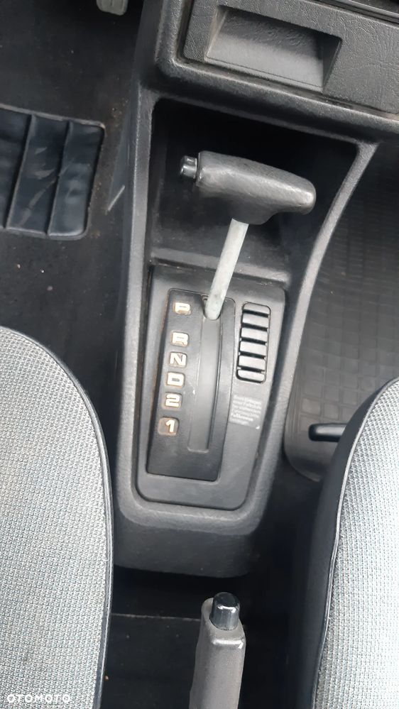 Volkswagen Golf - 17