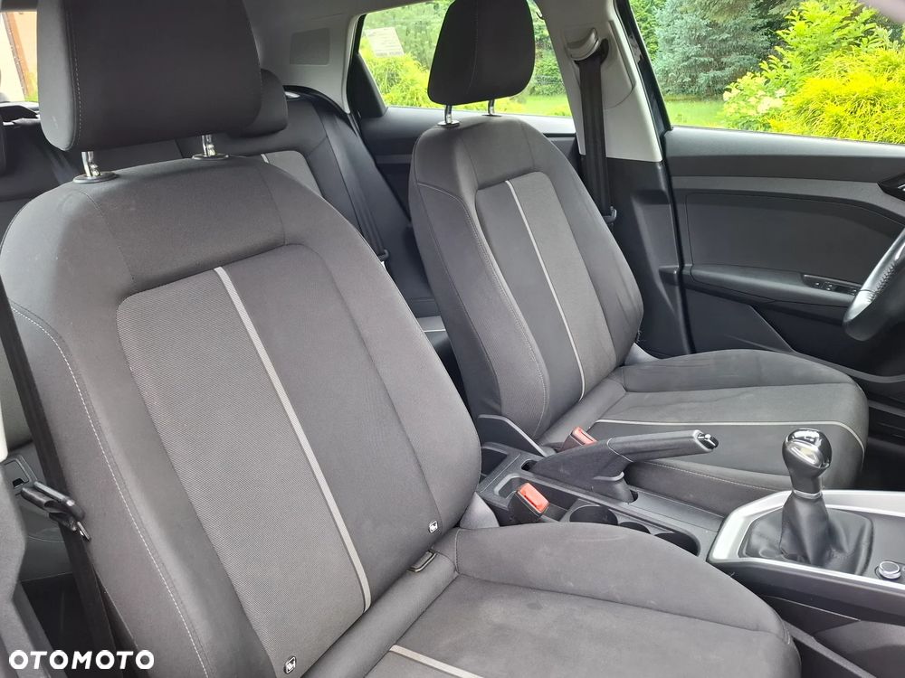 Audi A1 Sportback 25 TFSI - 19