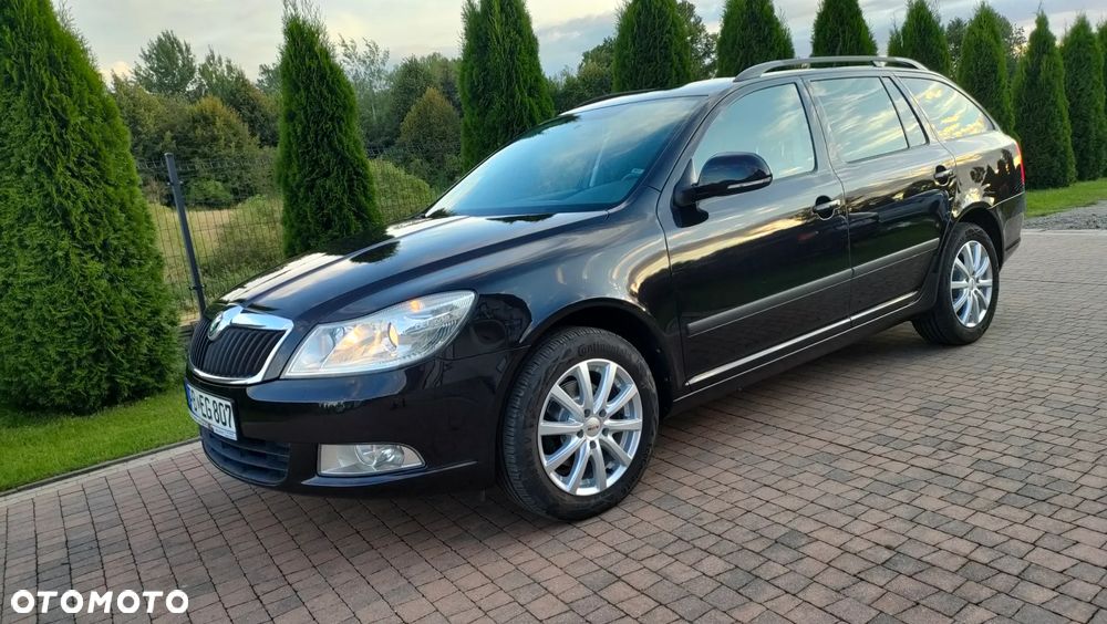 Skoda Octavia 1.6 TDI DPF Ambiente - 20