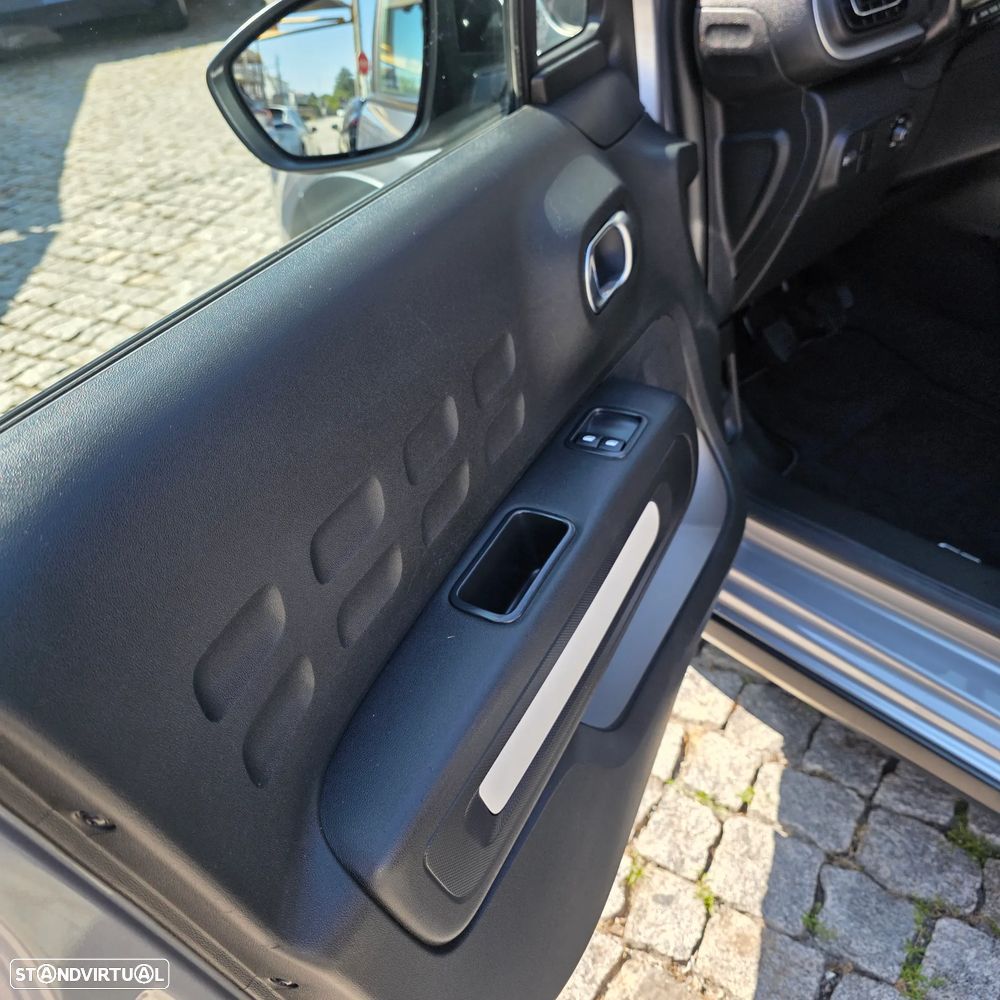 Citroën C3 1.2 PureTech C-Series - 10