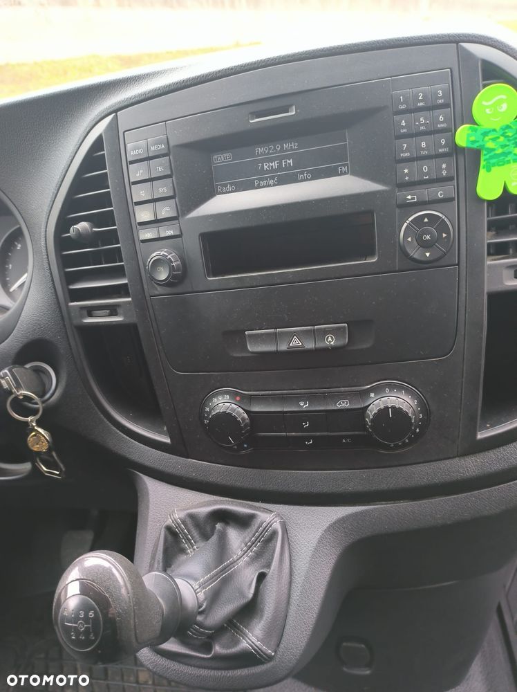 Mercedes-Benz VITO - 16