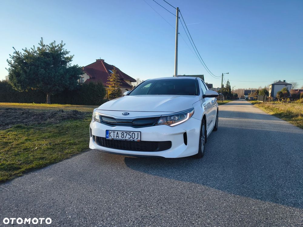 Kia Optima Plug-in Hybrid - 1
