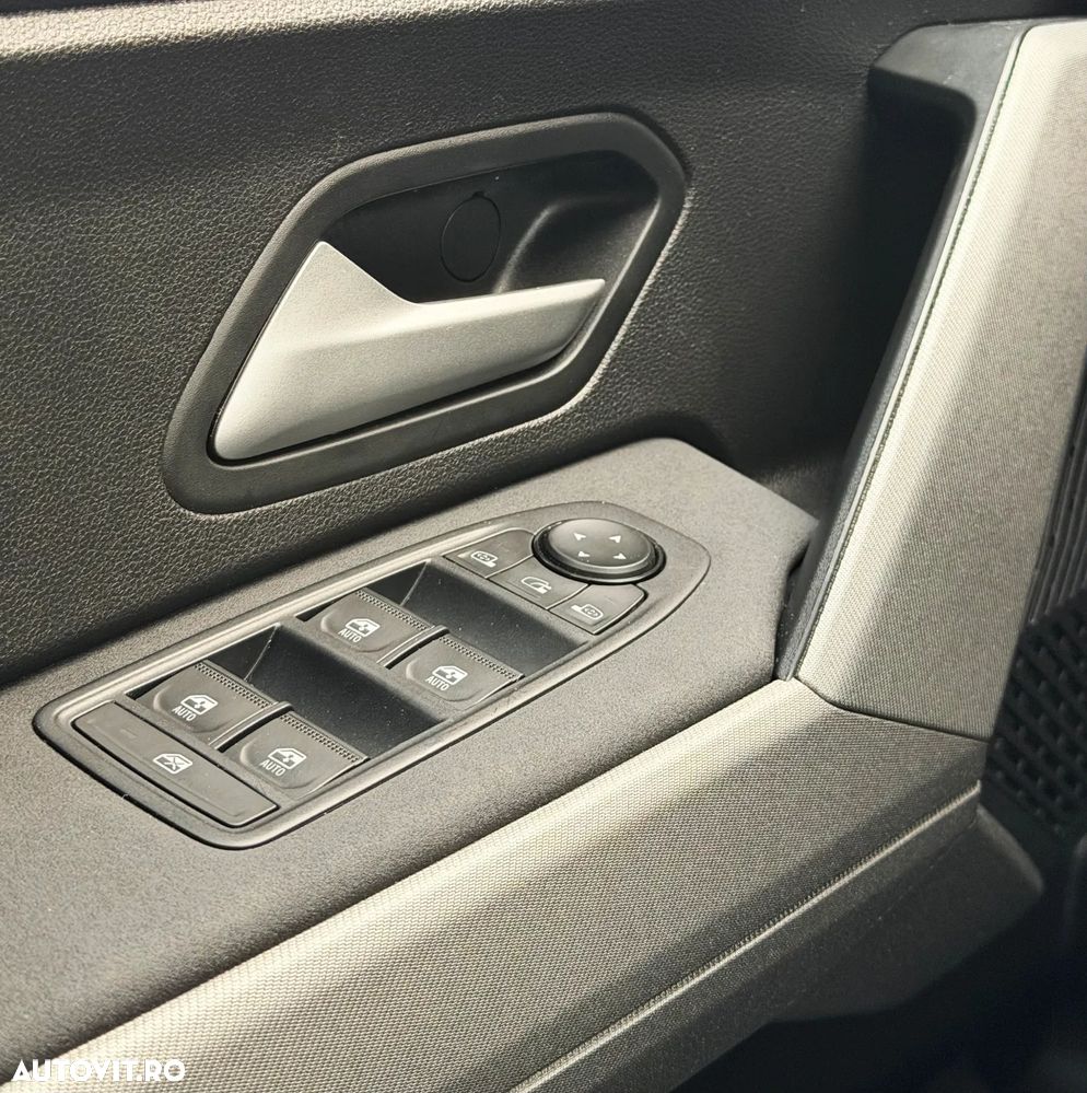 Dacia Bigster 155 Journey - 11