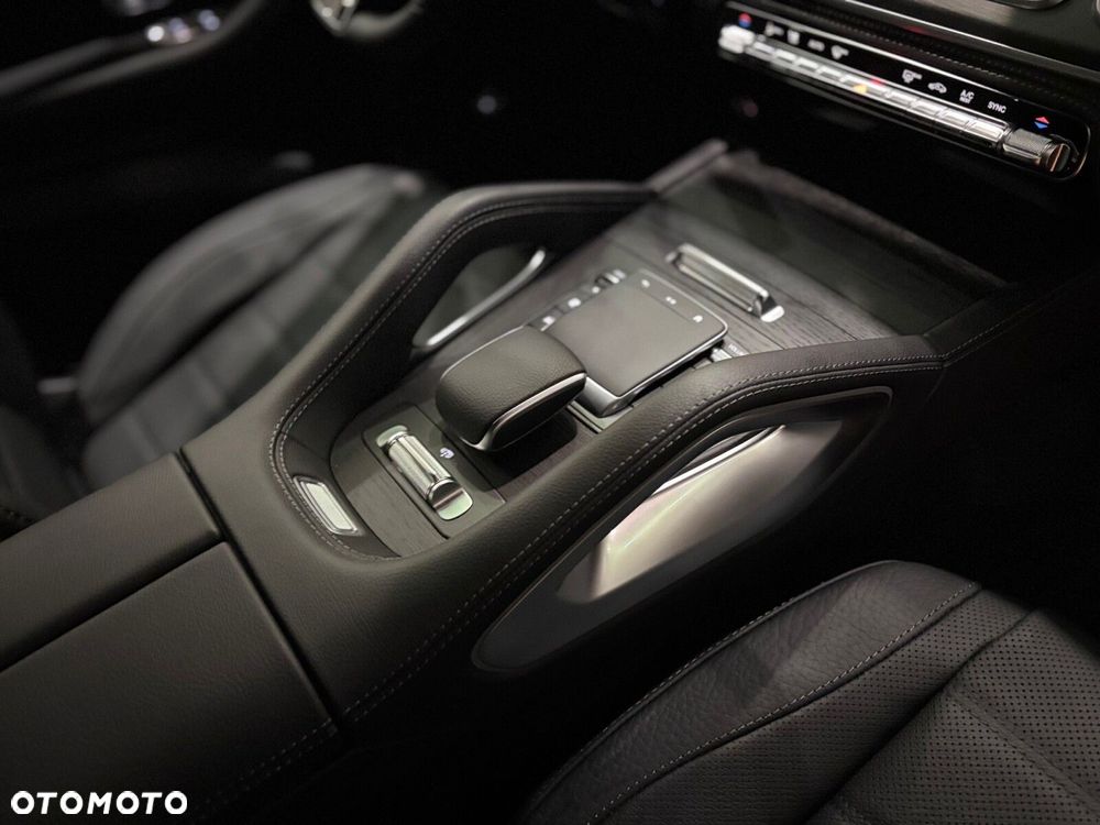 Mercedes-Benz GLE - 13