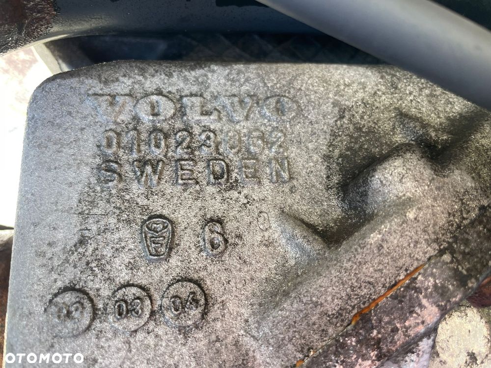 VOLVO XC90 2.9 B Zwieszenie Tył komplet Dyfer 01023862 - 4