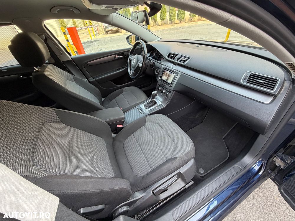 Volkswagen Passat 1.6 TDI BlueMotion Technology DSG Comfortline - 5