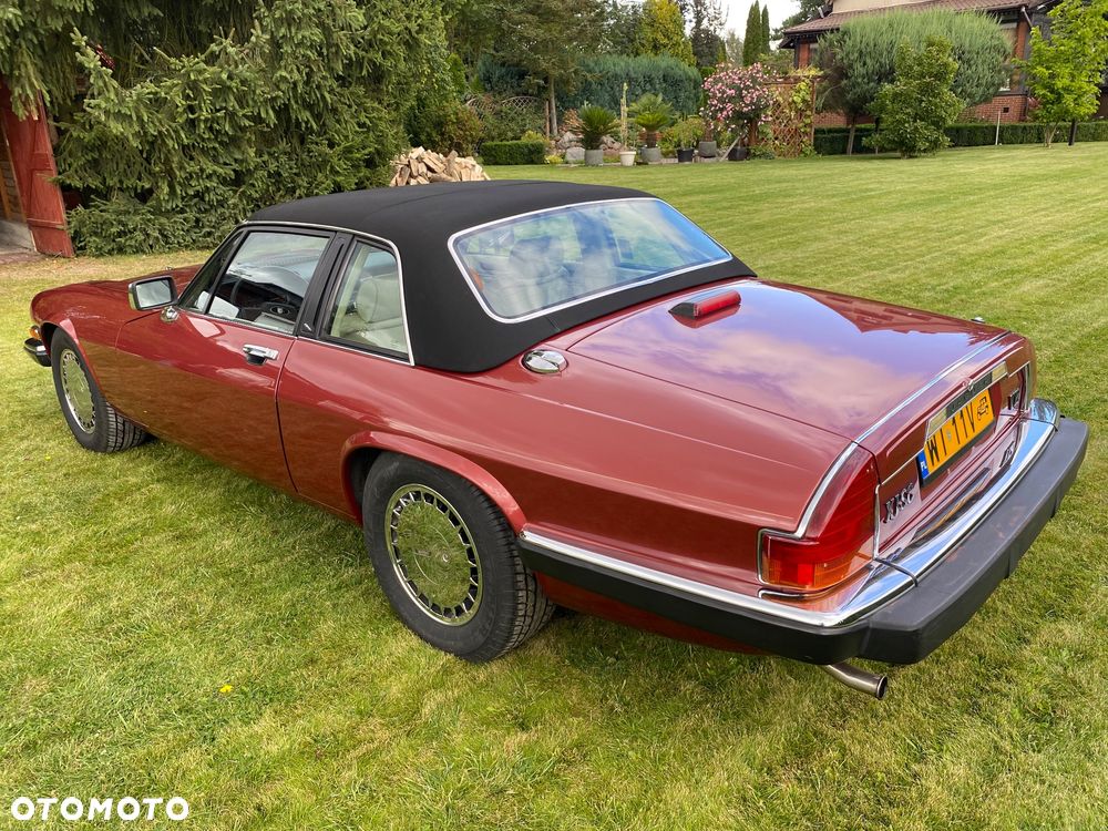 Jaguar XJ - 5