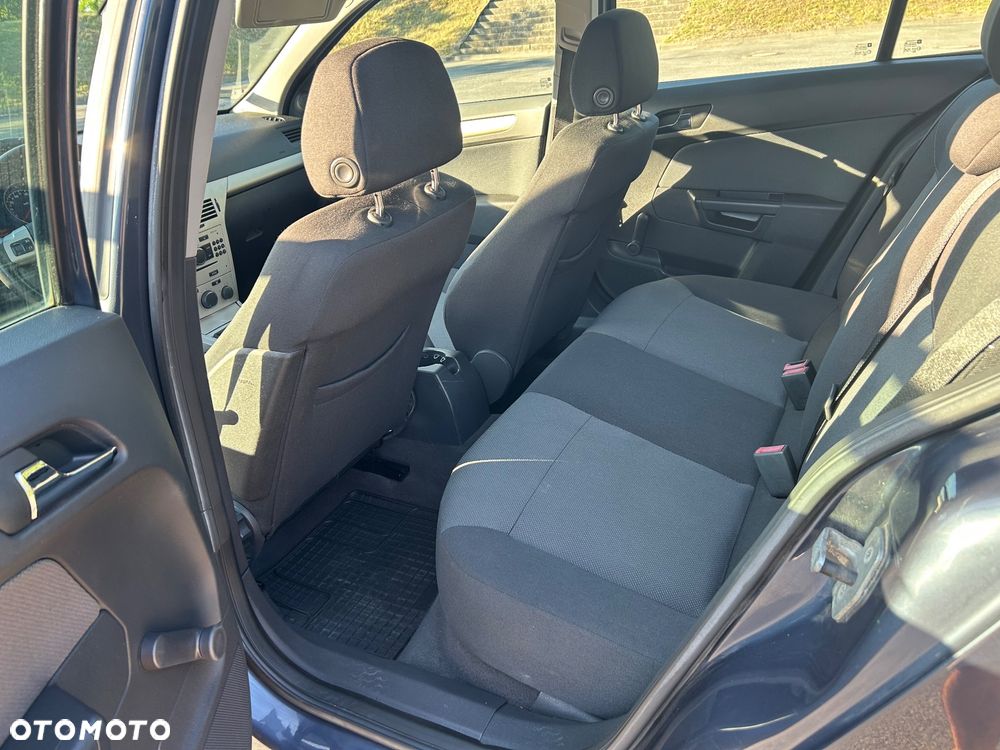 Opel Astra 1.4 - 6