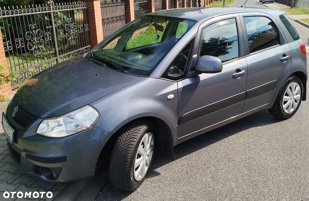 Suzuki SX4 1.6 GLX / Comfort - 1