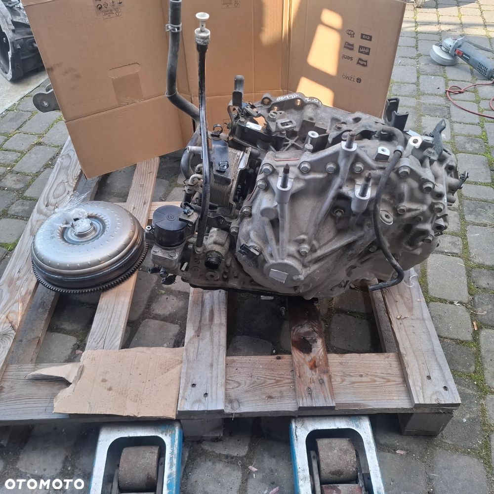 SKRZYNIA BIEGOW AUTOMAT 4X4 4WD  MITSUBISHI OUTLANDER III 3 15- 2.0 AA90D - 2