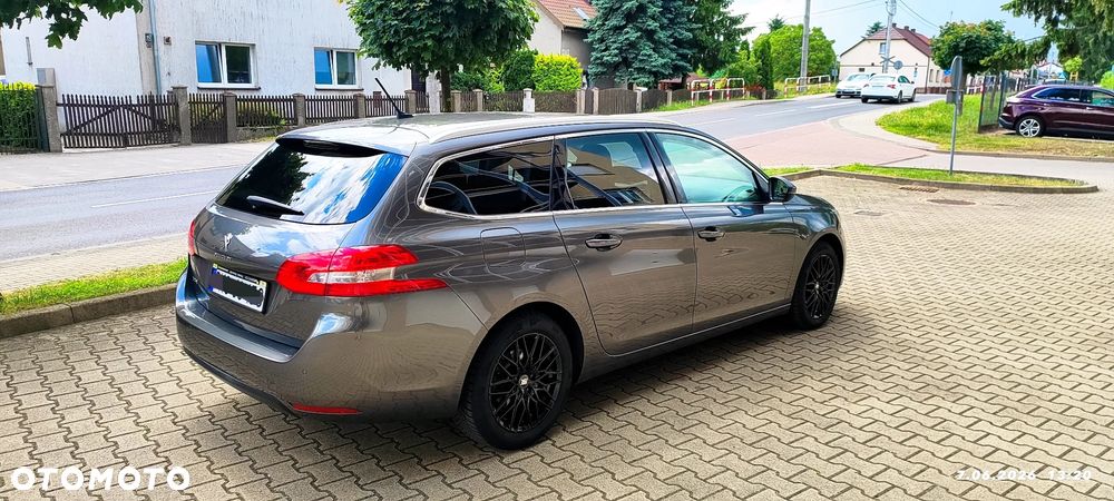 Peugeot 308 PureTech 130 Stop & Start Allure - 4