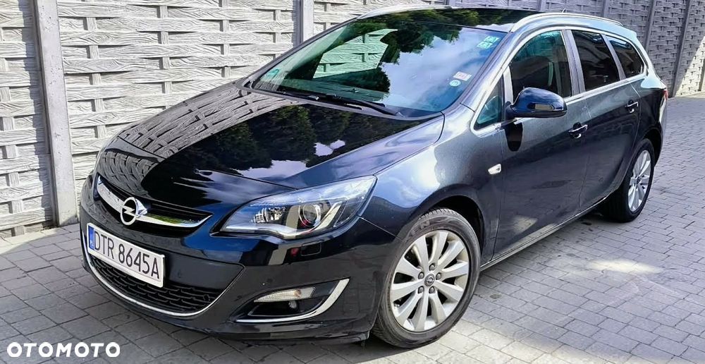 Opel Astra 2.0 CDTI Exklusiv - 2