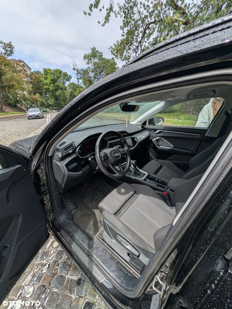 Audi Q3 35 TFSI S tronic - 3