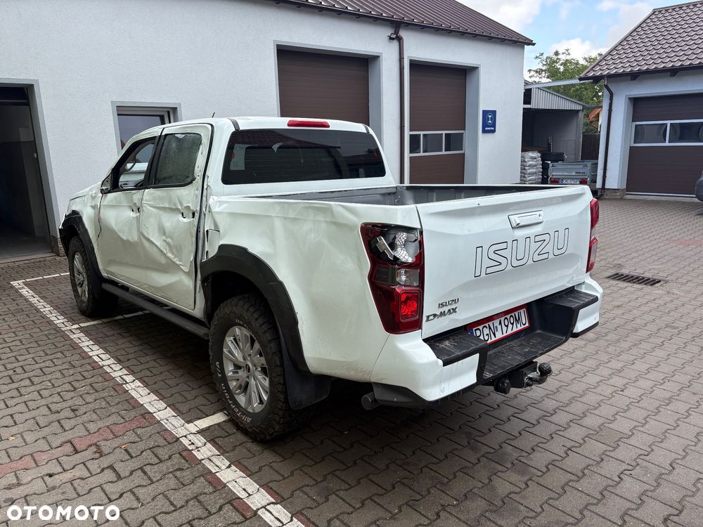 Isuzu D-Max 1.9 DC LS - 2