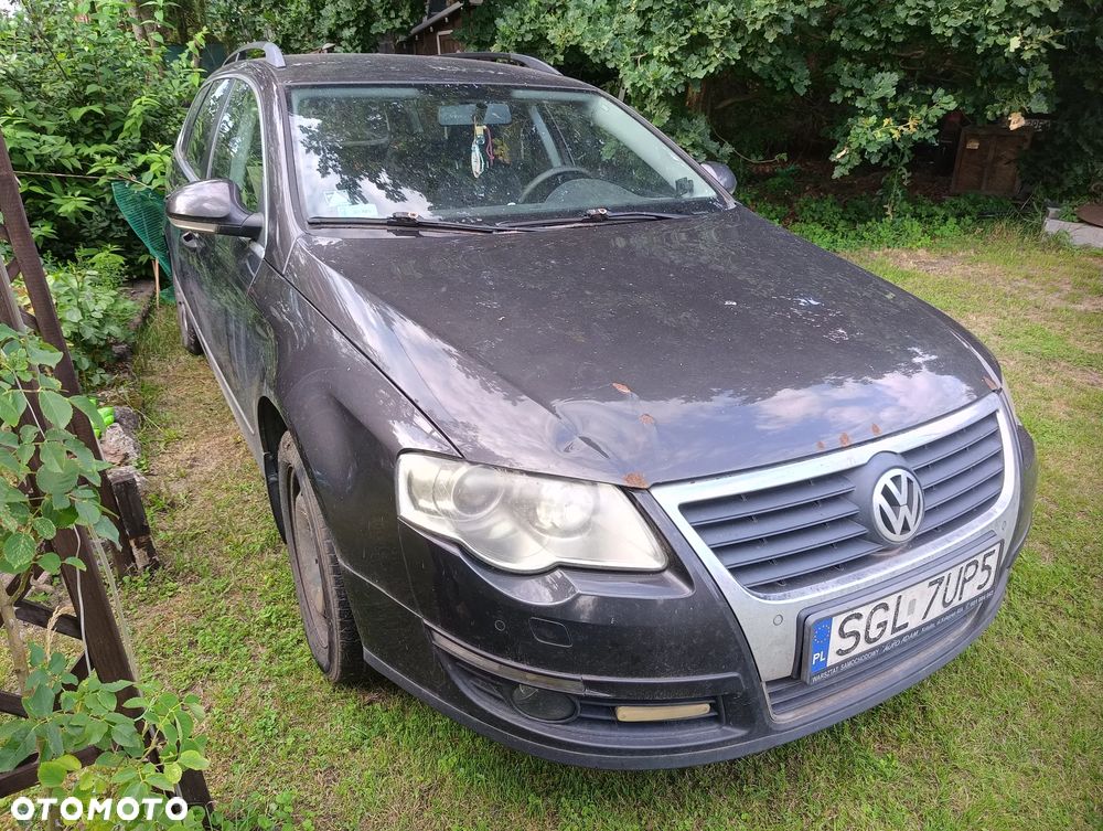Volkswagen Passat 2.0 TDI DPF Comfortline - 2