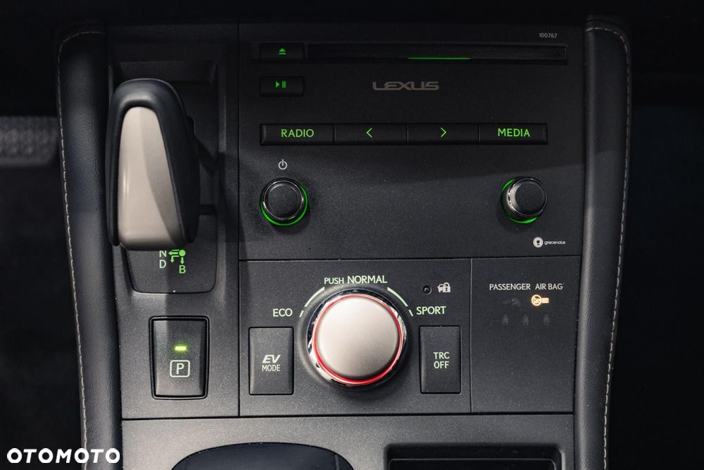 Lexus CT 200h Elegance - 24
