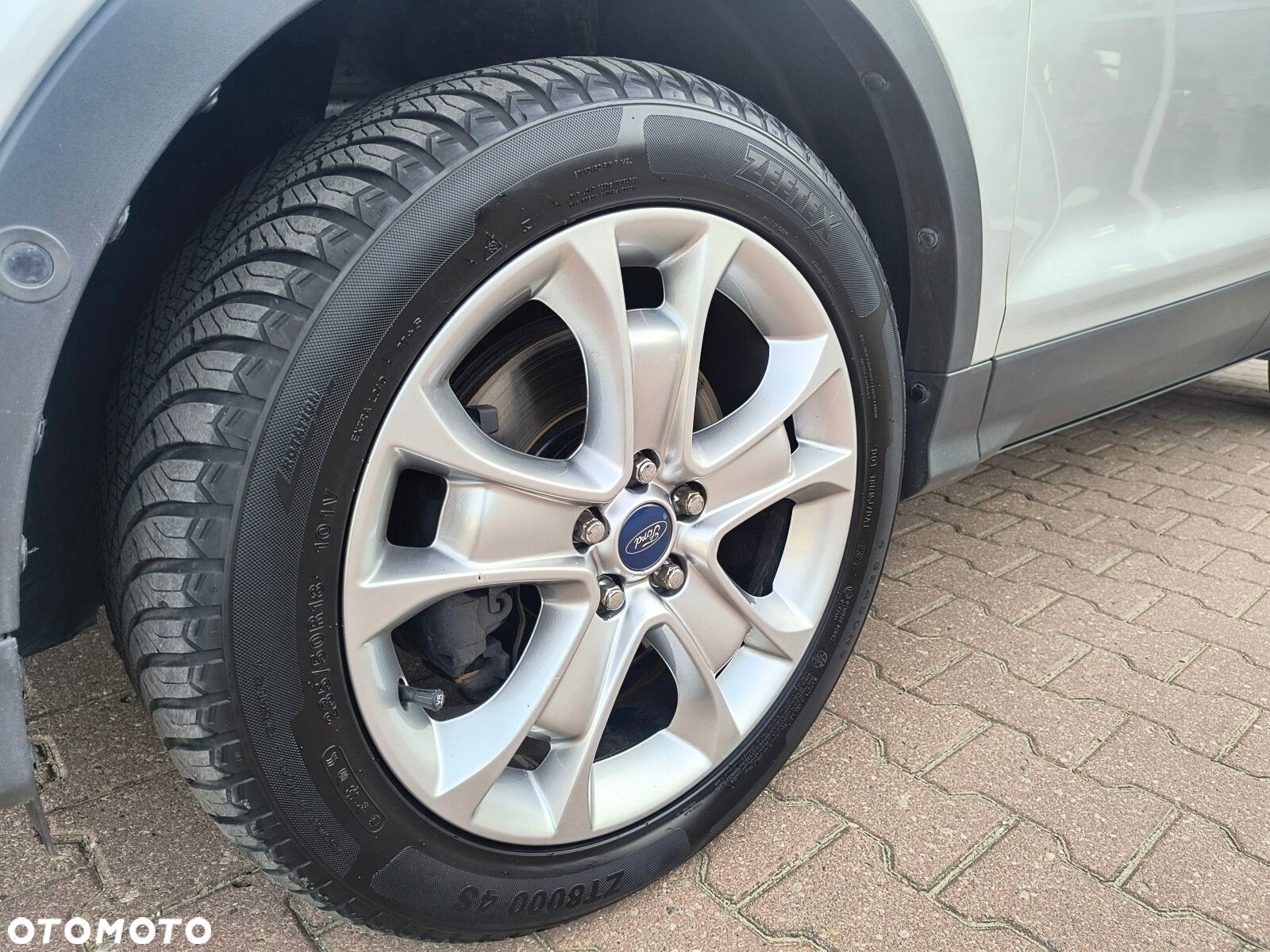 Ford Kuga 2.0 TDCi 4WD Titanium - 27