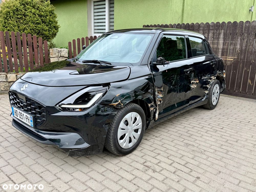 Suzuki Swift 1.2 Dualjet Hybrid MT Comfort - 4