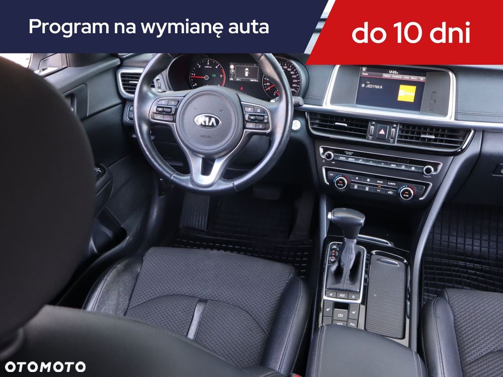 Kia Optima - 9