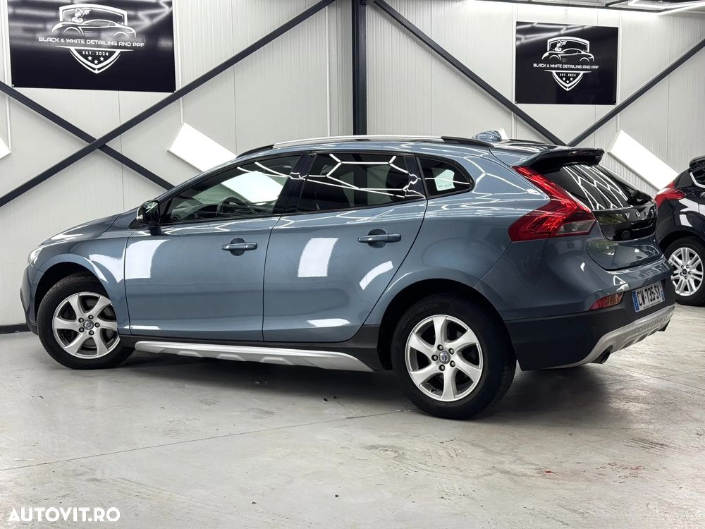 Volvo V40 D3 Geartronic Momentum - 16