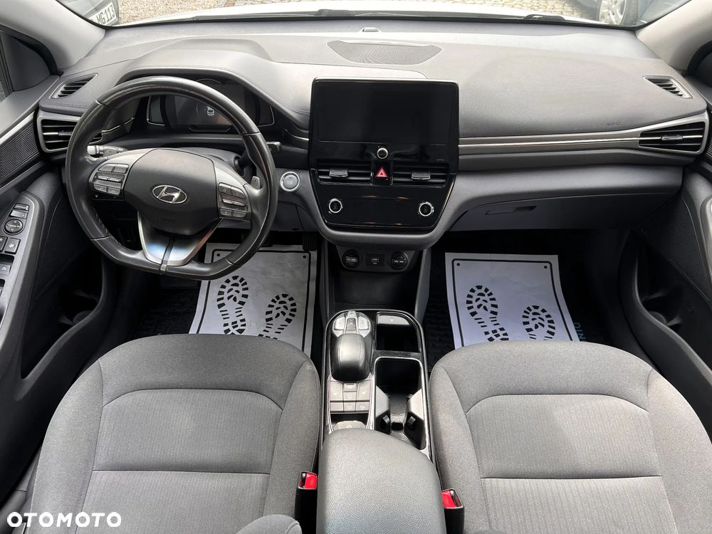 Hyundai IONIQ electric Premium - 13