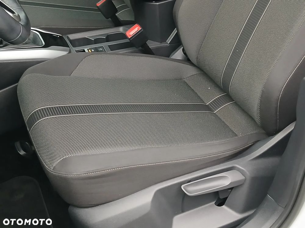 Volkswagen T-Roc 1.5 TSI Life - 24