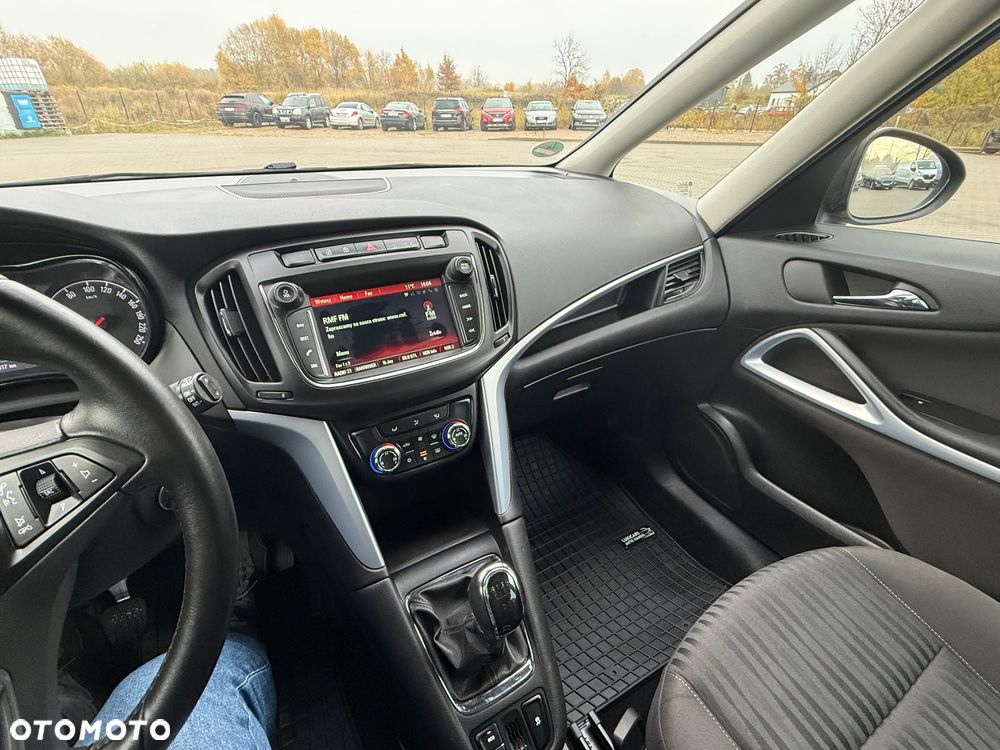 Opel Zafira Tourer 1.4 Turbo ecoFLEX Start/Stop Style - 31