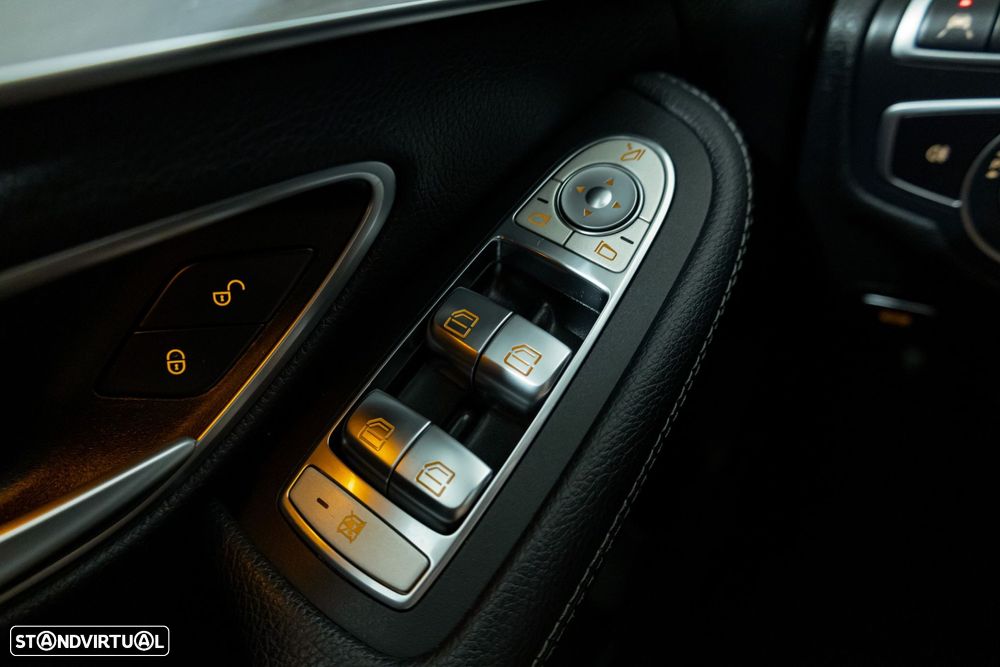 Mercedes-Benz C 300 de Avantgarde - 13