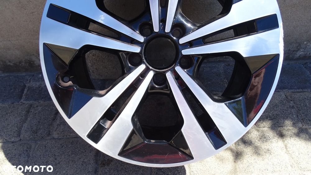 MERCEDES GLB W247 7.5Jx18H2-N ET53 5x112 - felga - 3