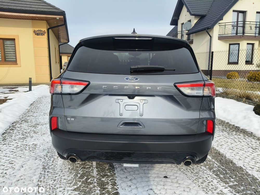 Ford Kuga 1.5 EcoBoost ST-LINE - 20