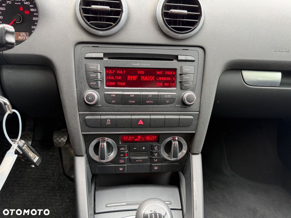 Audi A3 Sportback 1.6 Attraction - 16