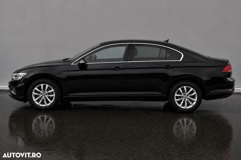 Volkswagen Passat - 22