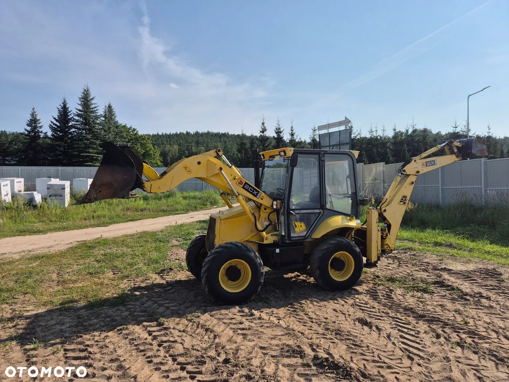 JCB 2CX 4x4 - 1