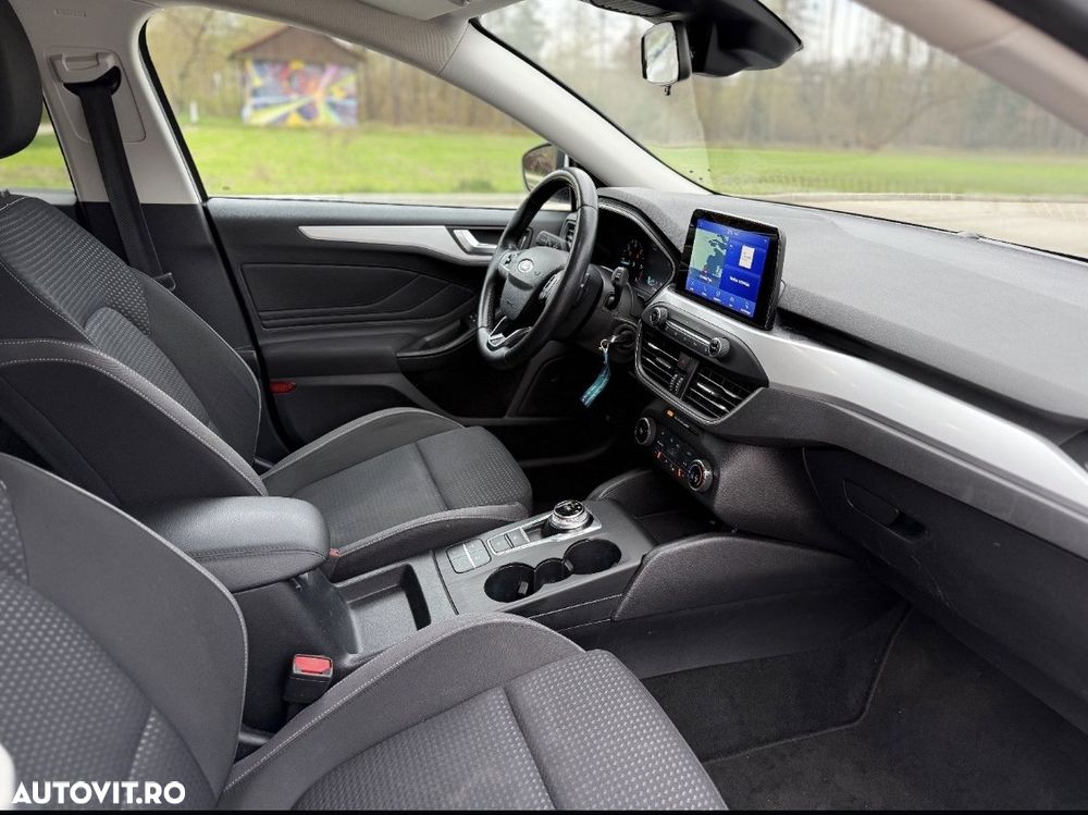 Ford Focus 2.0 EcoBlue Titanium - 10