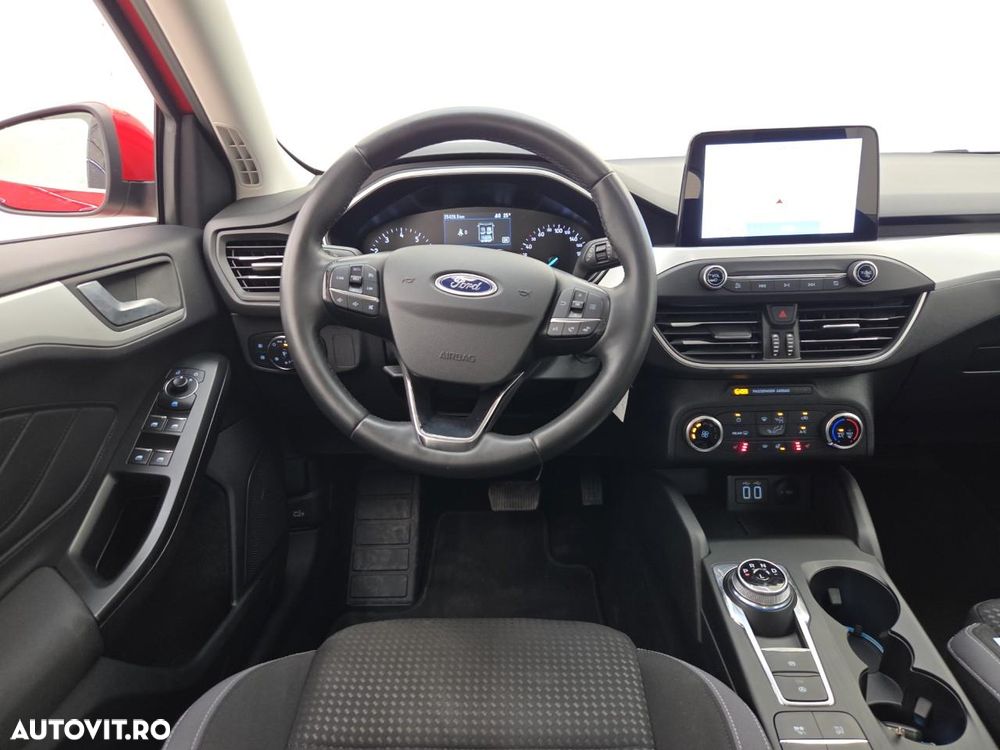 Ford Focus 1.0 EcoBoost Titanium - 9